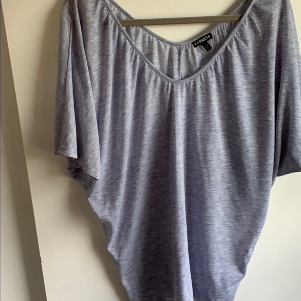 Express 3/4 Sleeve Top